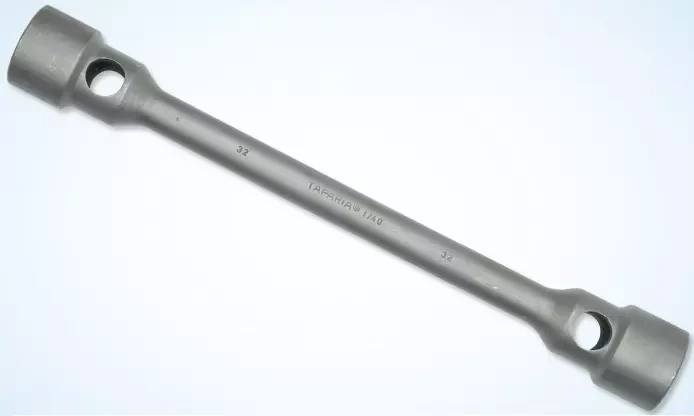 Taparia 24x27mm Chrome Plated Box Spanner 1728