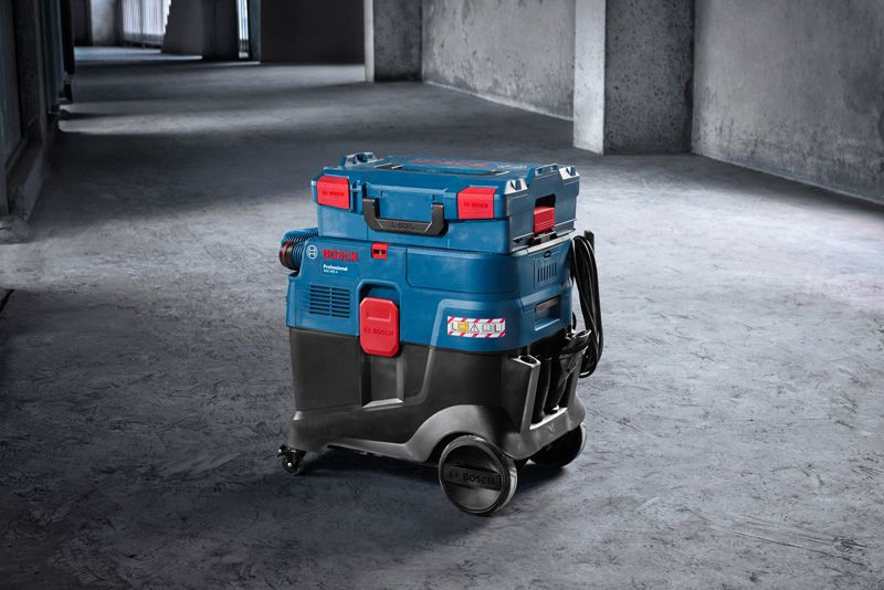 Wet and Dry Vacuum Cleaner