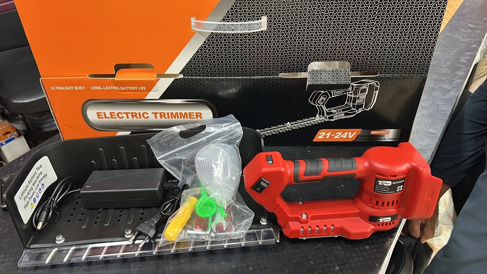 Tenzi Hedge Trimmer