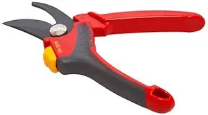 Wolf Garten Frontyard Bypass Shear 73CFA002650